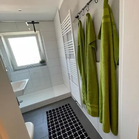 Moderne In Ideal Fuer Geschaeftsreisende Und Urlauber Апартаменты *